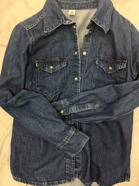 H&M Denim Snap-Front Shirt Jacket in Blue